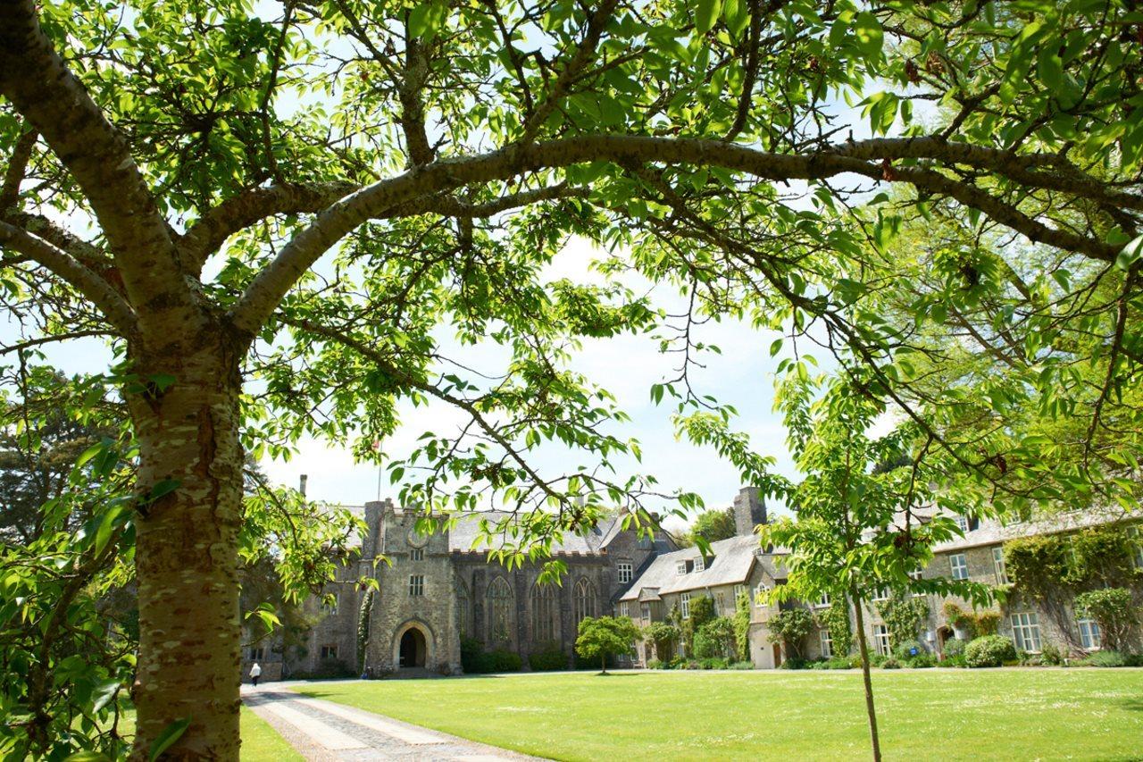 Dartington Hall Totnes Exterior foto