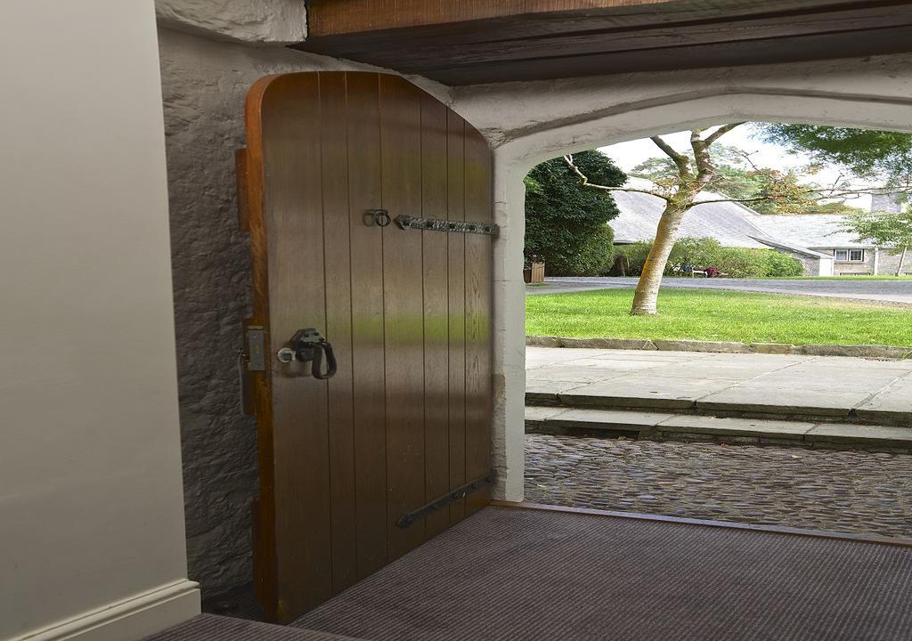 Dartington Hall Totnes Exterior foto